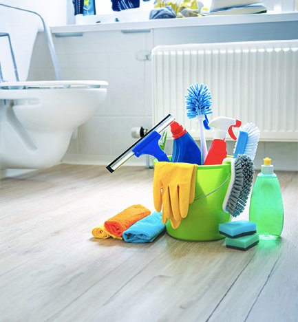 Deep Cleaning (4 Bathrooms)